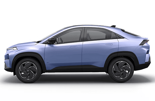 Body Cladding in Piano Black Finish - Tata Curvv EV Premium Exterior Design