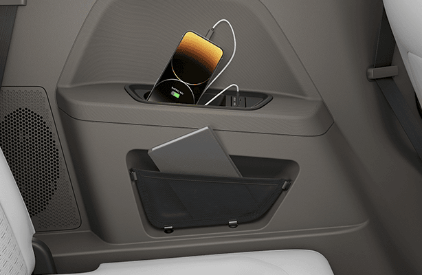 Intelligent Storage and Boot Space in Tata Safari - Smart Storage Solutions